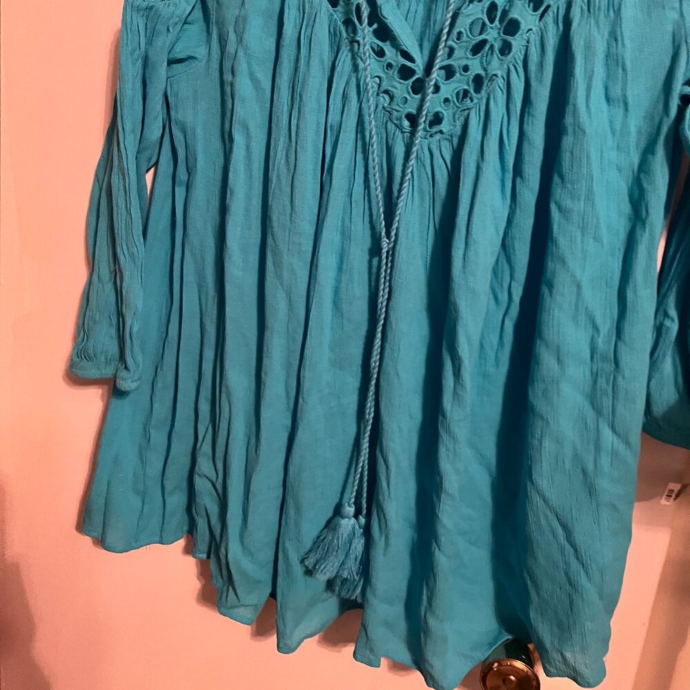 NWT CROWN & IVY BLUE 3/4 SLEEVE BLOUSE SZ XS - Picture 4 of 6